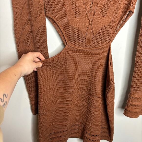 NWT Roberto Cavalli Knit Cutout Crochet Mini Dress - Picture 9 of 9